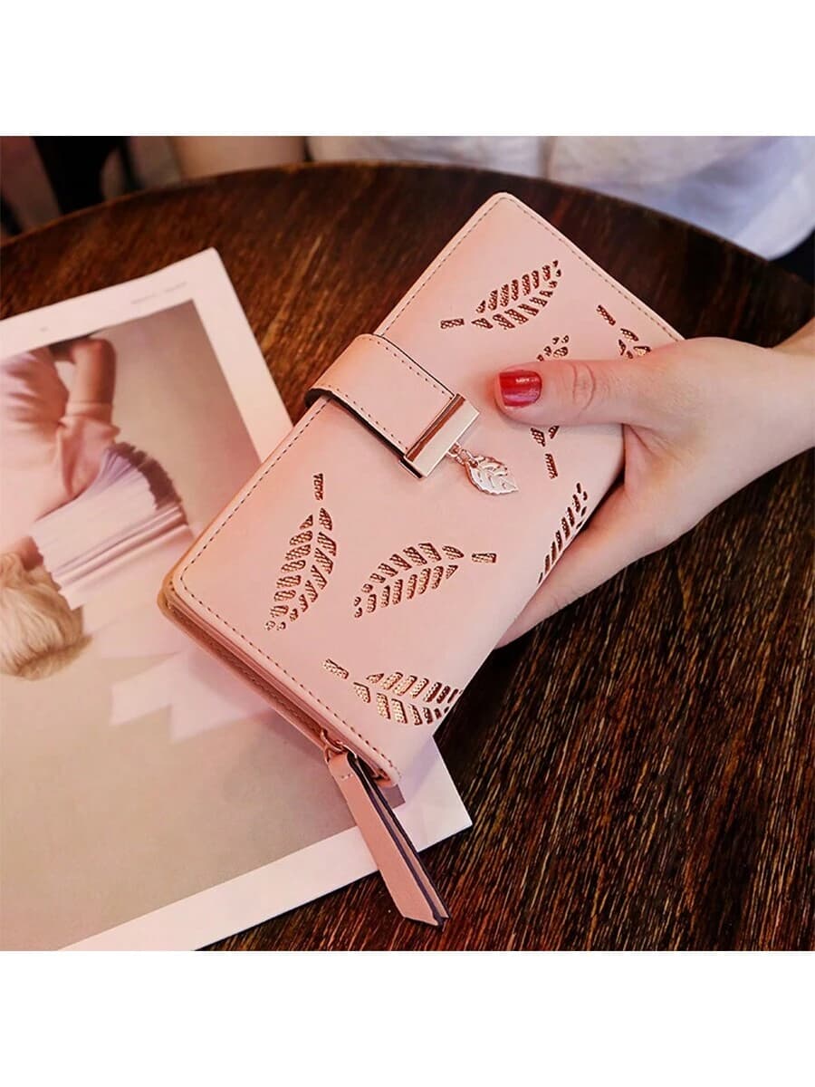 کیف پول چرم زنانه طرح برگ مشبک صورتی جا کارتی