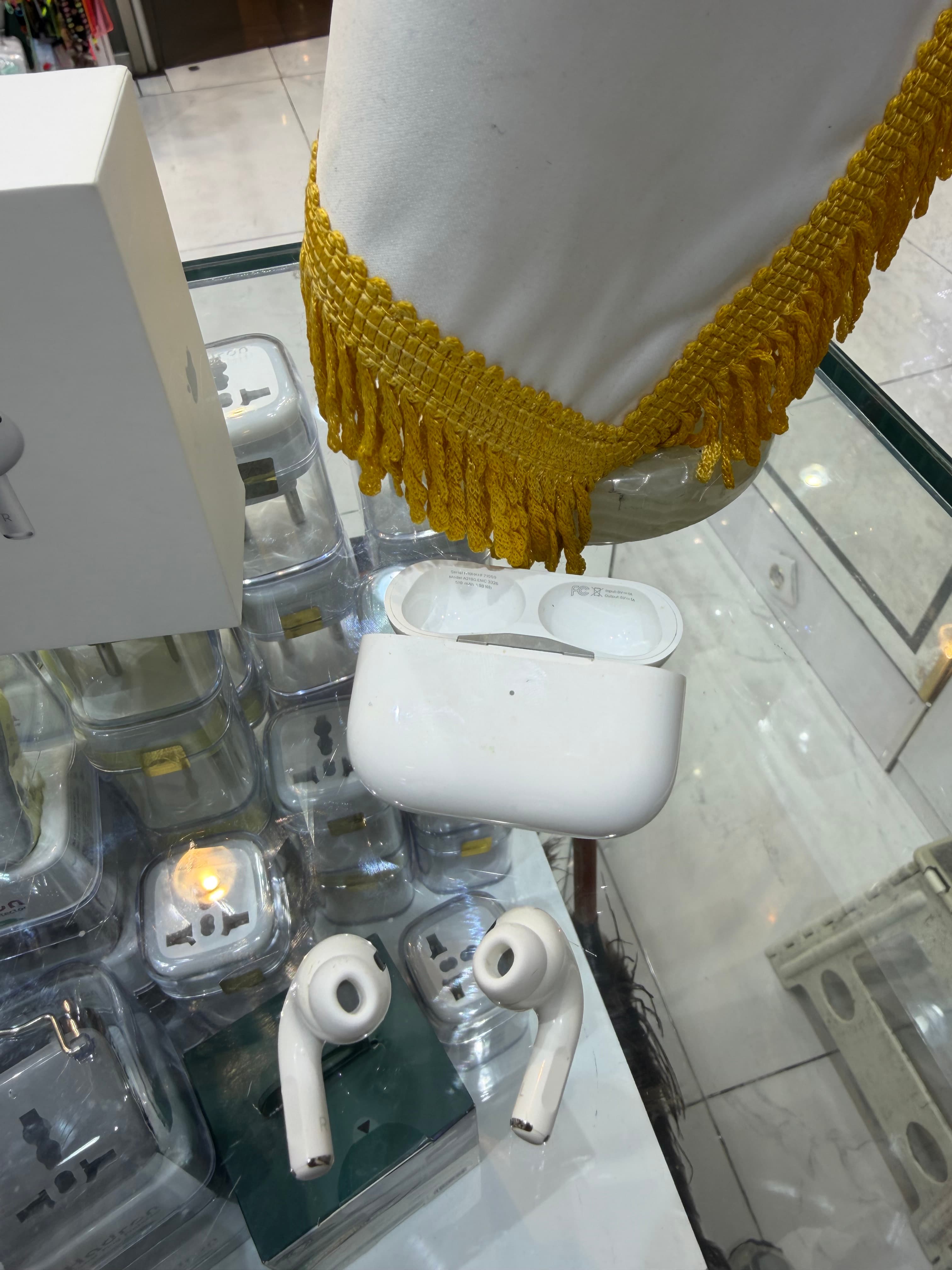 کارکرده : ایرپاد پرو ۱ لایتنیگ air Pod Pro 1 Lightning