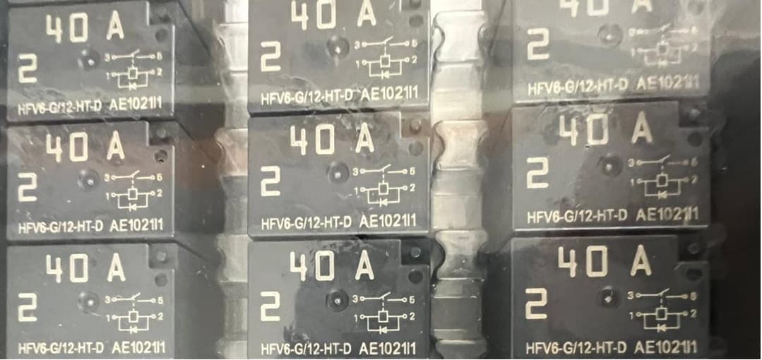 رله 12 ولت 40 آمپر 4 پایه هونگفا (رله میکرو) مدل HONGFA HFV6-G/12-HT-D — تصویر ۵