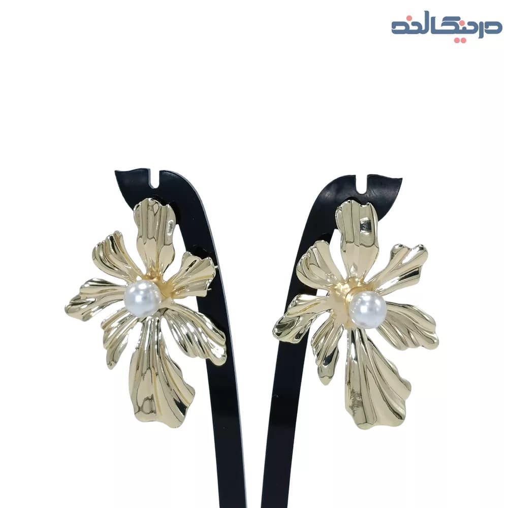 گوشواره زنانه طرح گل طلایی کد 7702
