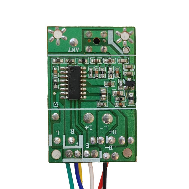 ماژول فرستنده و گیرنده 4 کانال ماشین کنترلی RC فرکانس 27MHz/40MHz بی آنتن — تصویر ۶