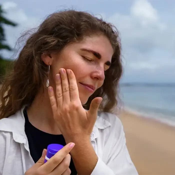اسپری ضد آفتاب صورت باباریا 75 میل SPF50 — تصویر ۶