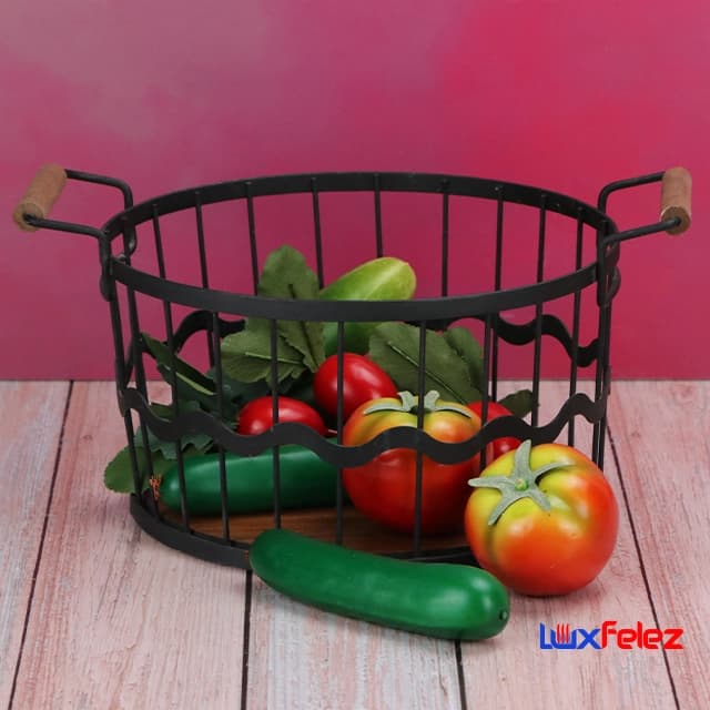 سبد میوه دسته دار کف چوب