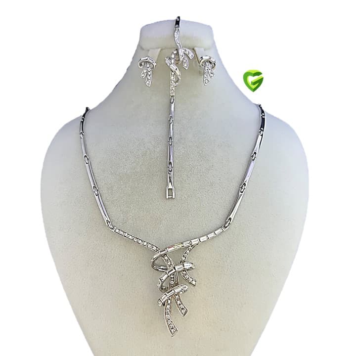سرویس بدلیجات عروس کد2415