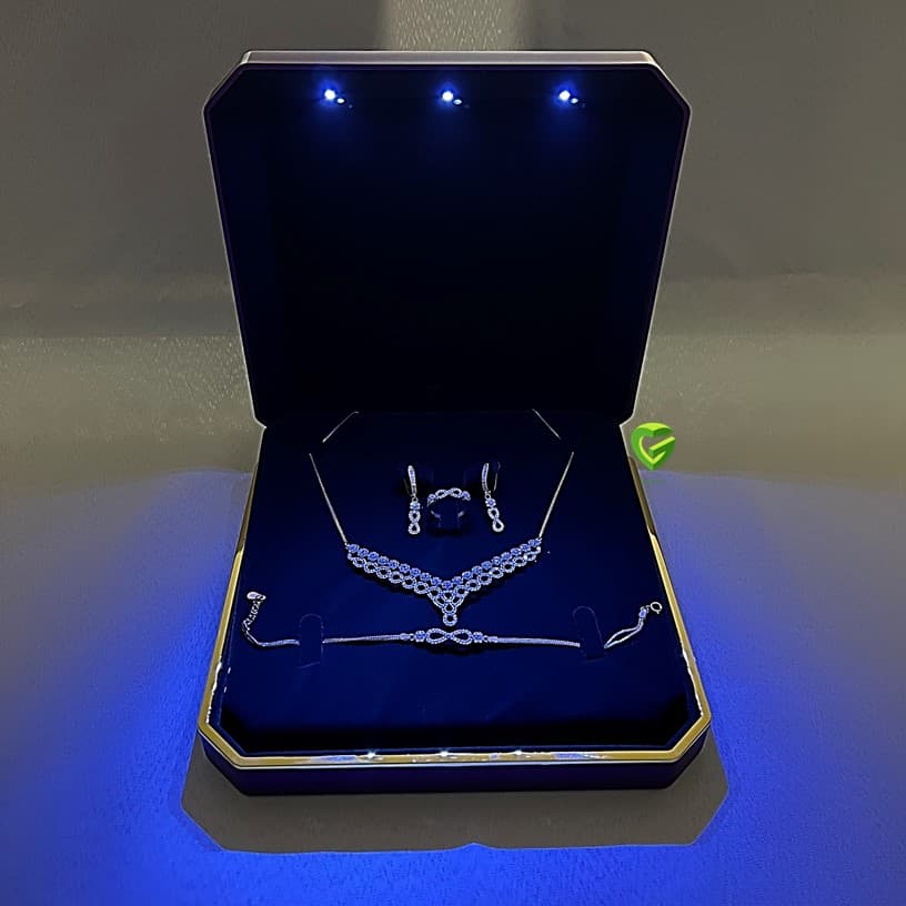 جعبه سرویس بنفش کد2260 — تصویر ۲