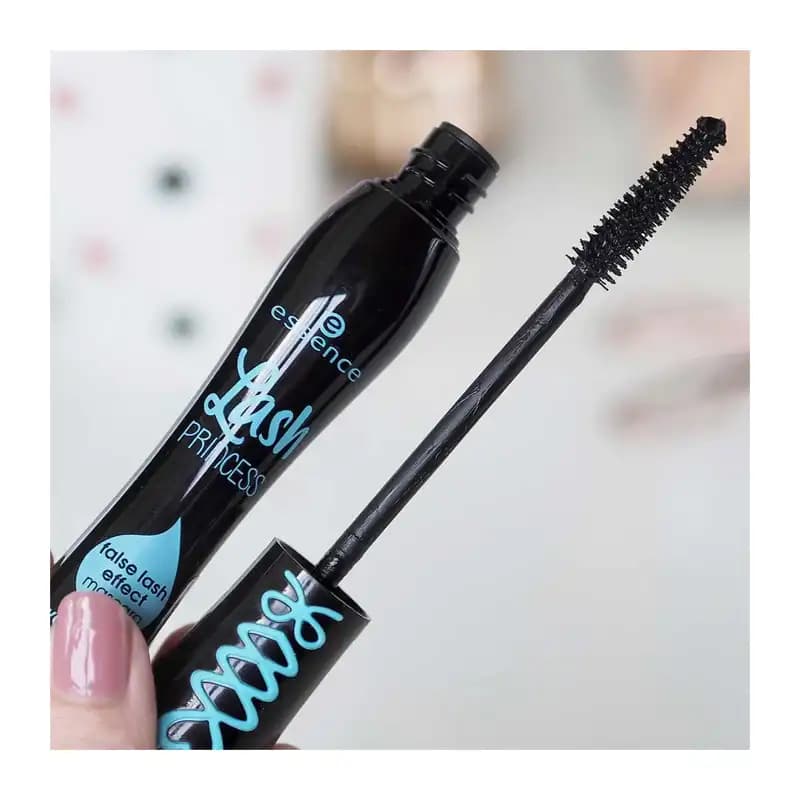 ریمل ضد آب با تاثیر مژه مصنوعی Lash Princess اسنس آبی ۱۲ میلی لیتر — تصویر ۳