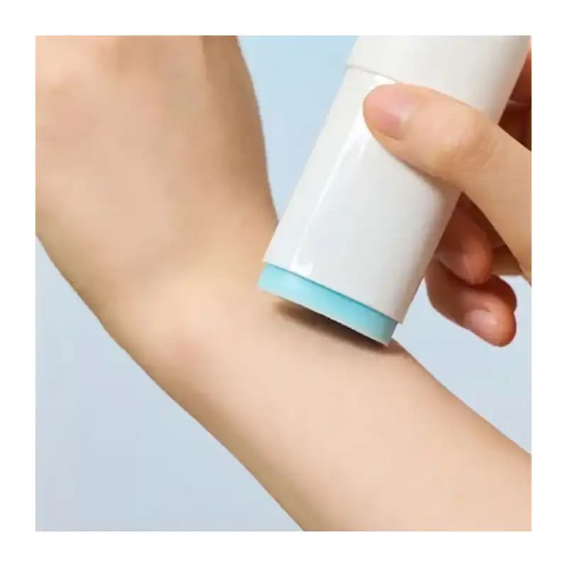 ضد آفتاب استیکی سنتلا SPF50 — تصویر ۴