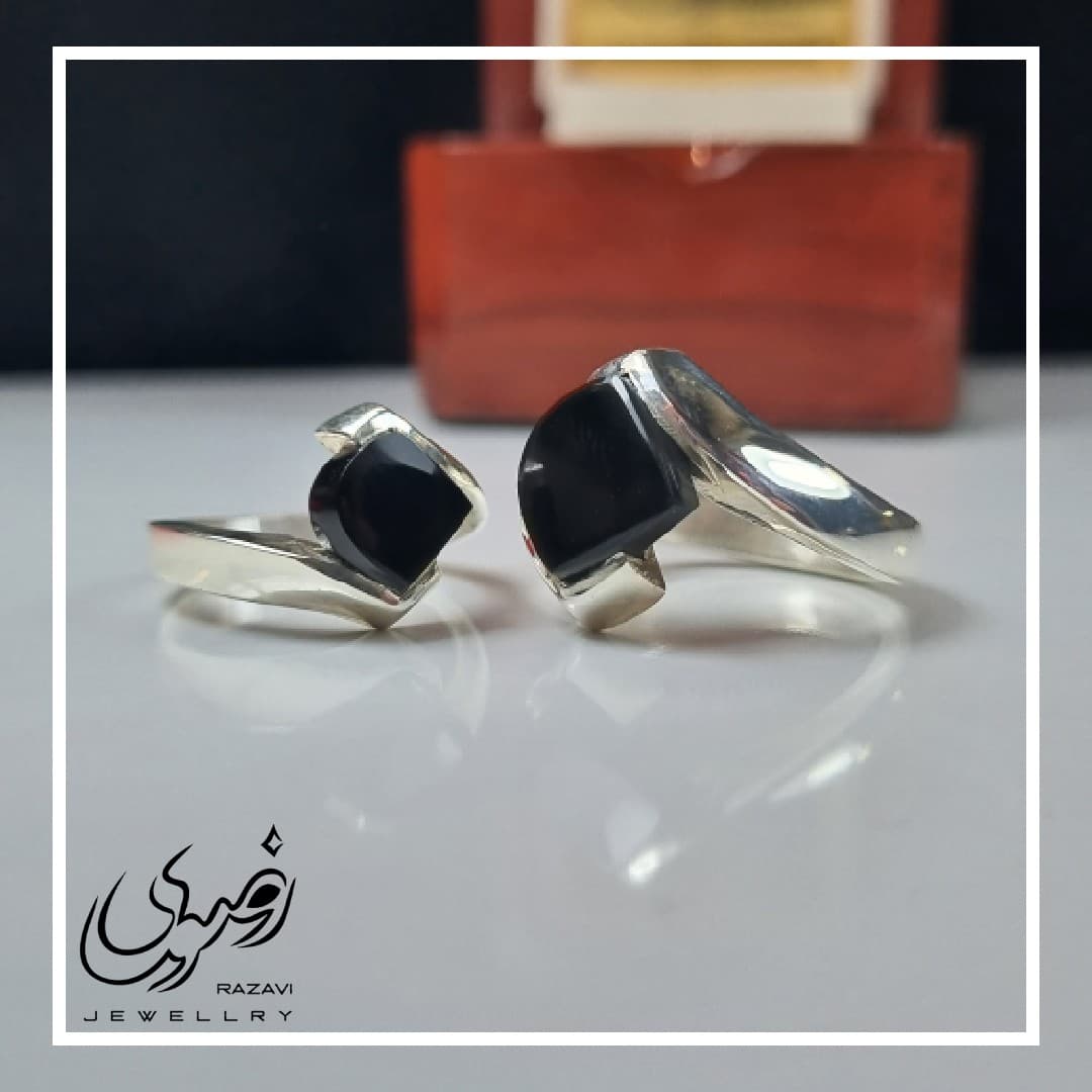 ست انگشتر نقره مردانه و زنانه دست ساز عقیق مشکی — تصویر ۹
