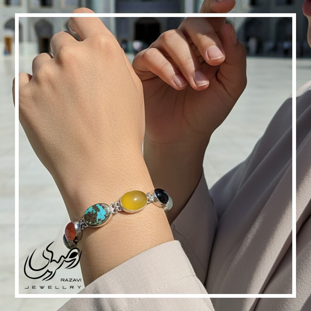 دستبند نقره زنانه دستساز 9 نگین — تصویر ۵