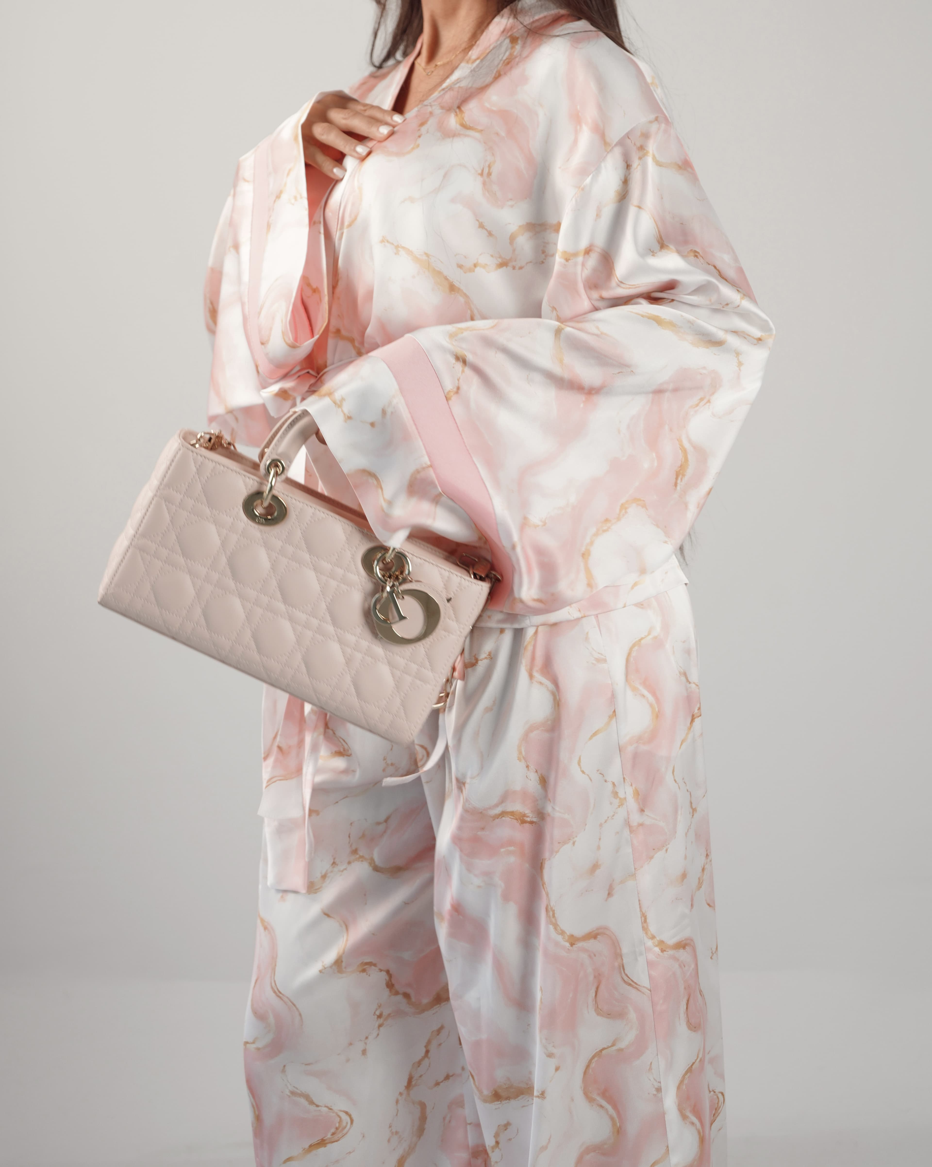 ست سه‌تکه ساتن سیلک ماربل — تصویر ۱۰