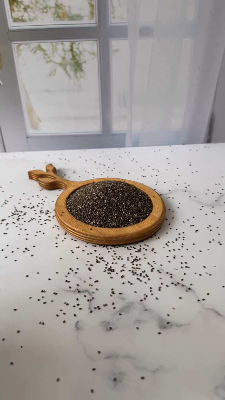 دانه ی چیا — تصویر ۳