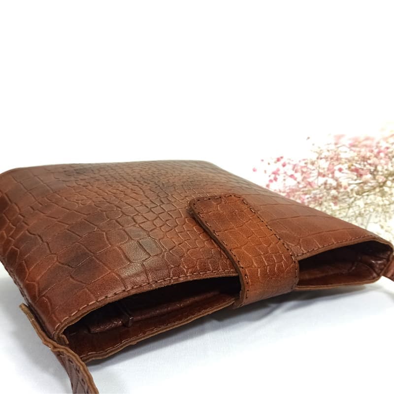 کیف چرم زنانه مدل دانل — تصویر ۸