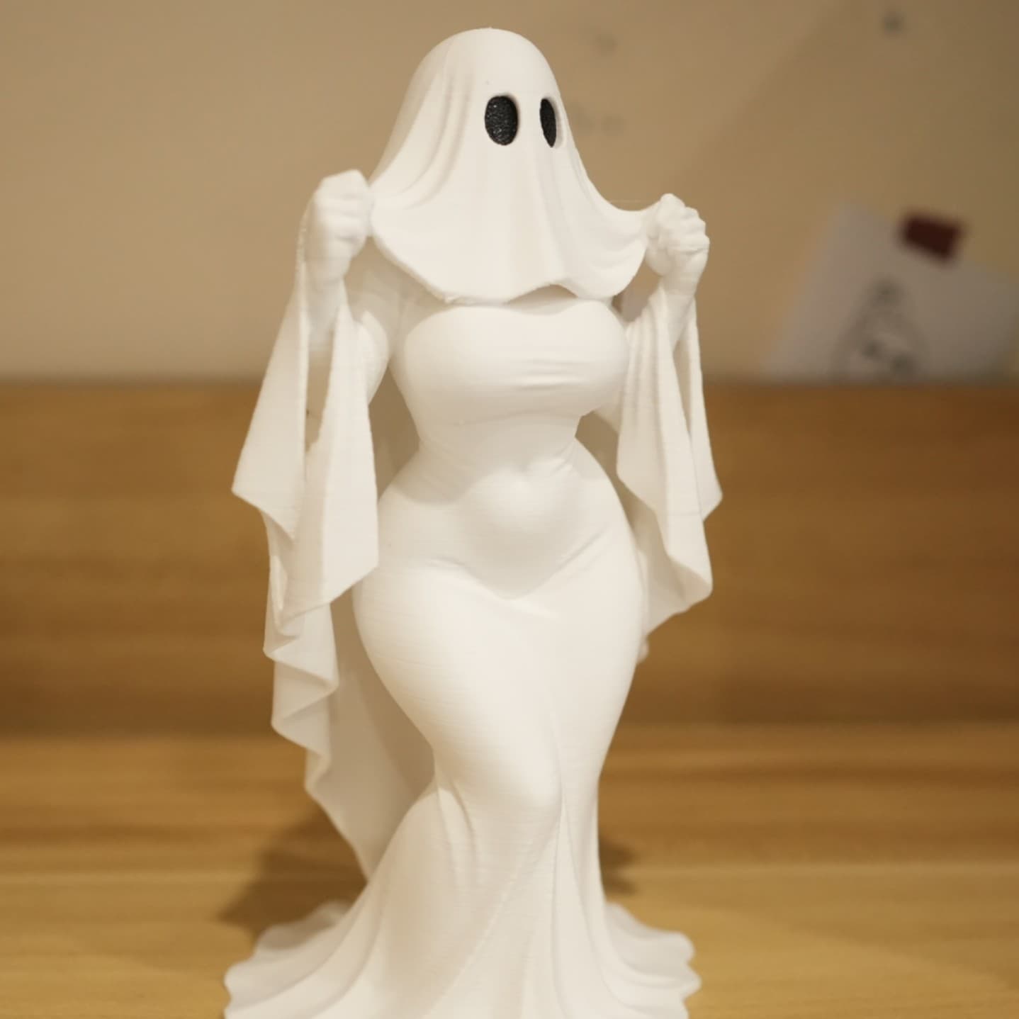 فیگور Female Ghost