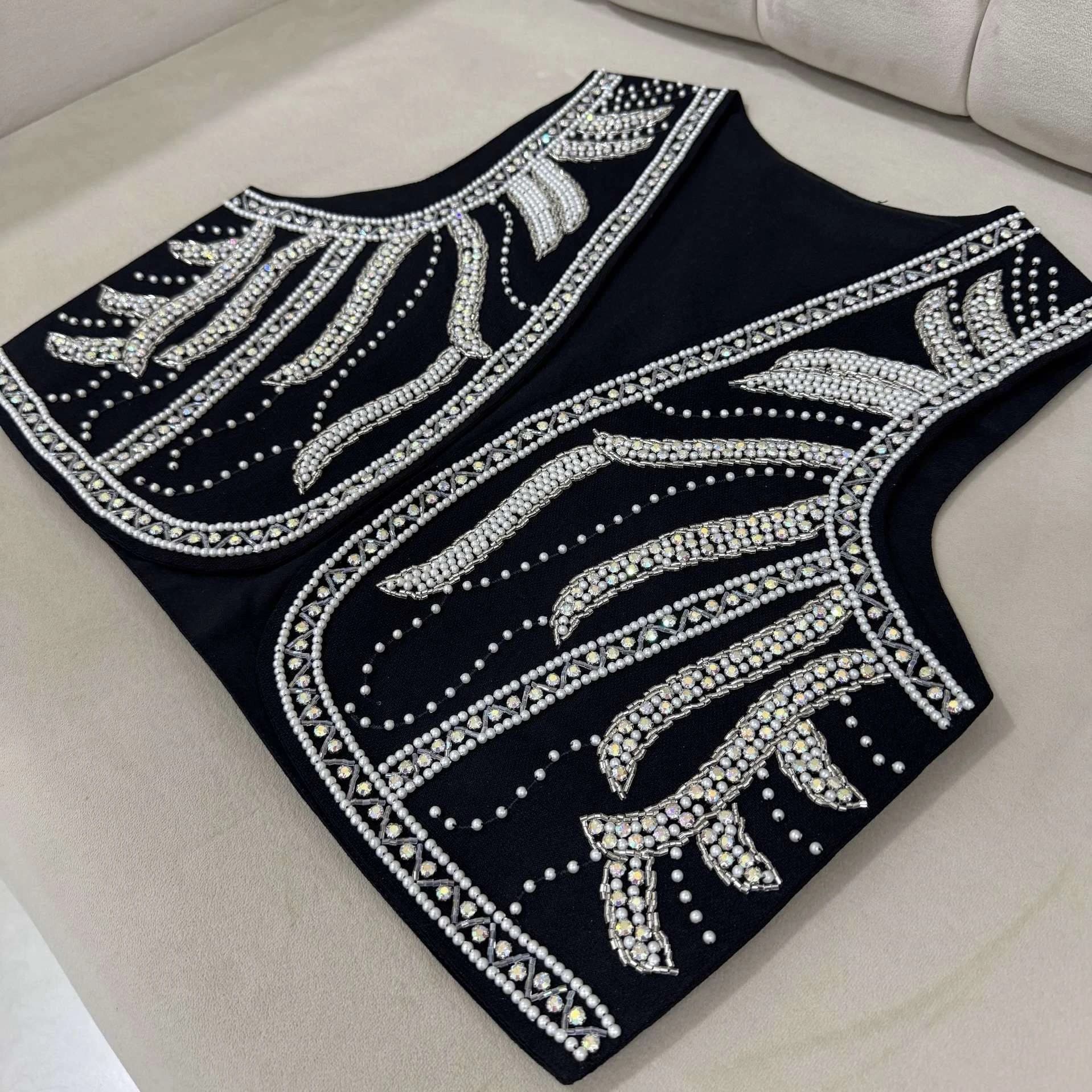 سخمه هلال مشکی آماده ارسال