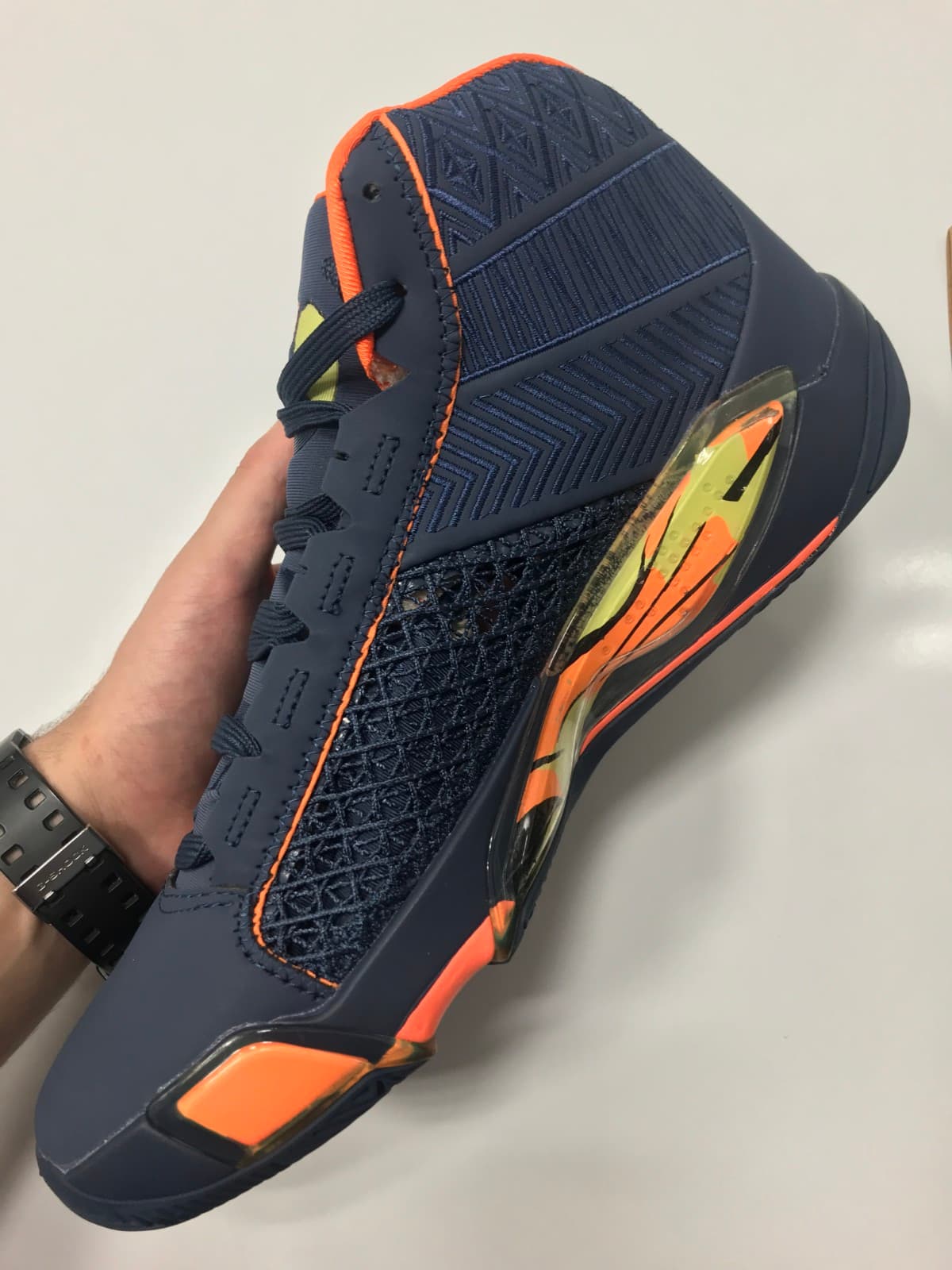 کتونی بسکتبال جردن Jordan 38 — تصویر ۳
