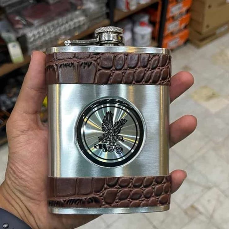 هیپ فلاسک استیل چرم طرح عقابی 8 اوز OZ — تصویر ۳