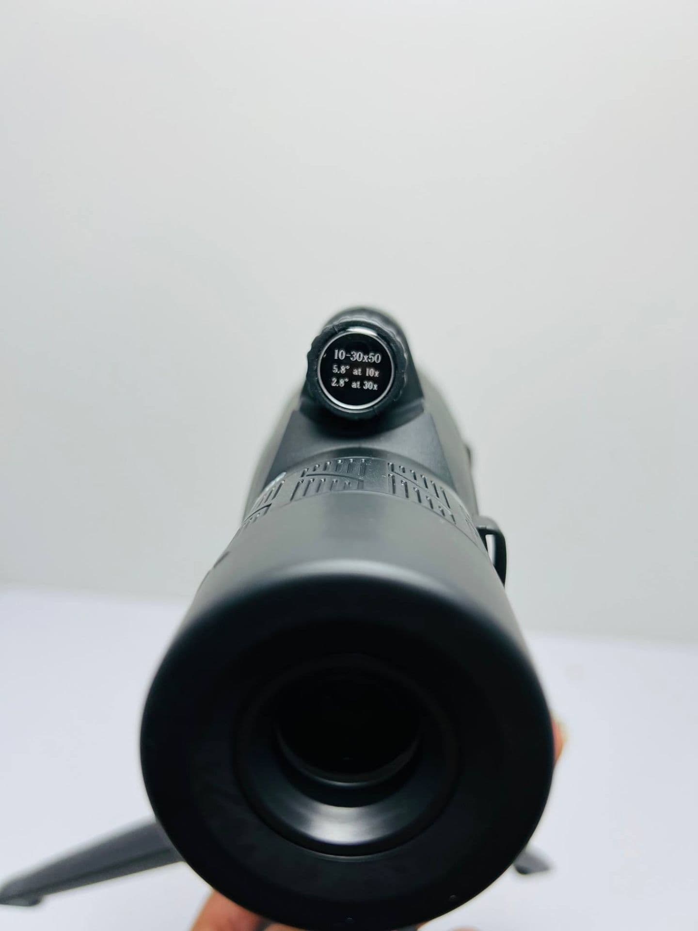 دوربین تک چشم تلسکوپی 10*30 کامت — تصویر ۵