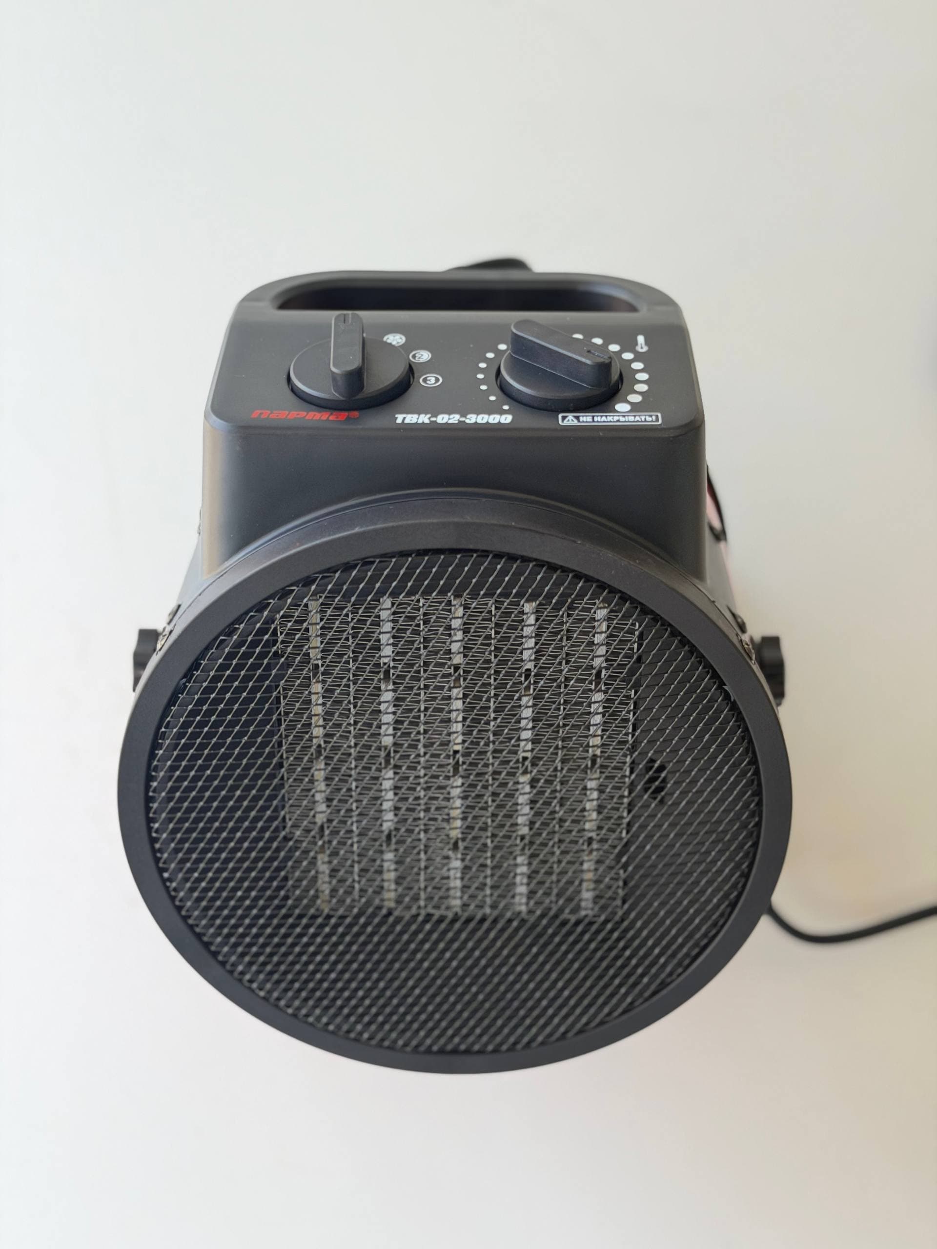 بخاری صنعتی پارما مدل TBK-02-3000 (3KW) — تصویر ۲