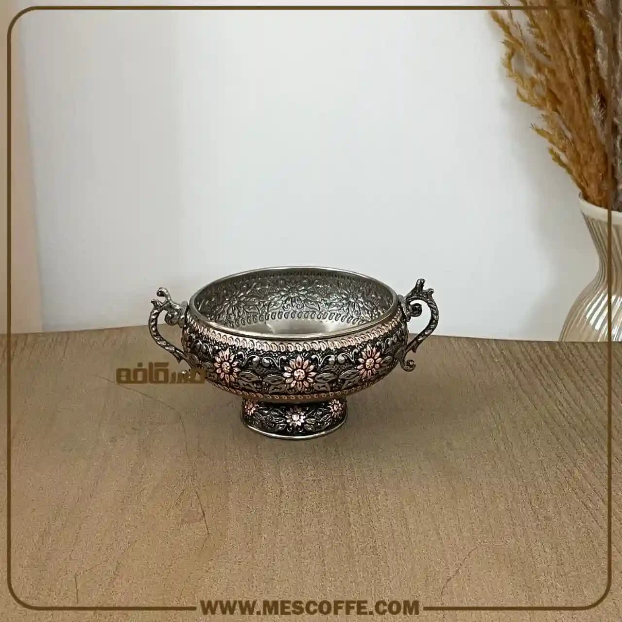 کاسه مسی پایه دار — تصویر ۱۱