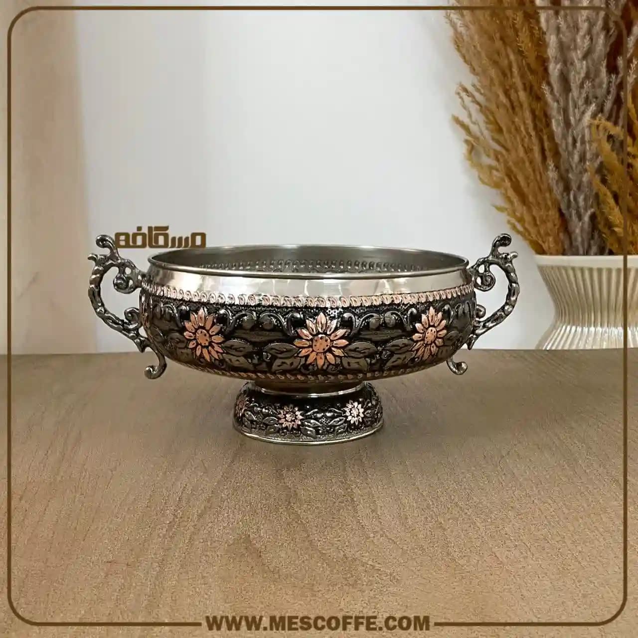 کاسه مسی پایه دار — تصویر ۷