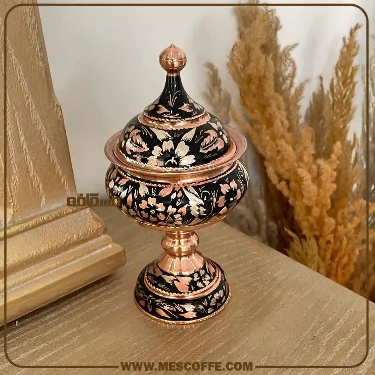 قندان مسی نقره کوب — تصویر ۹