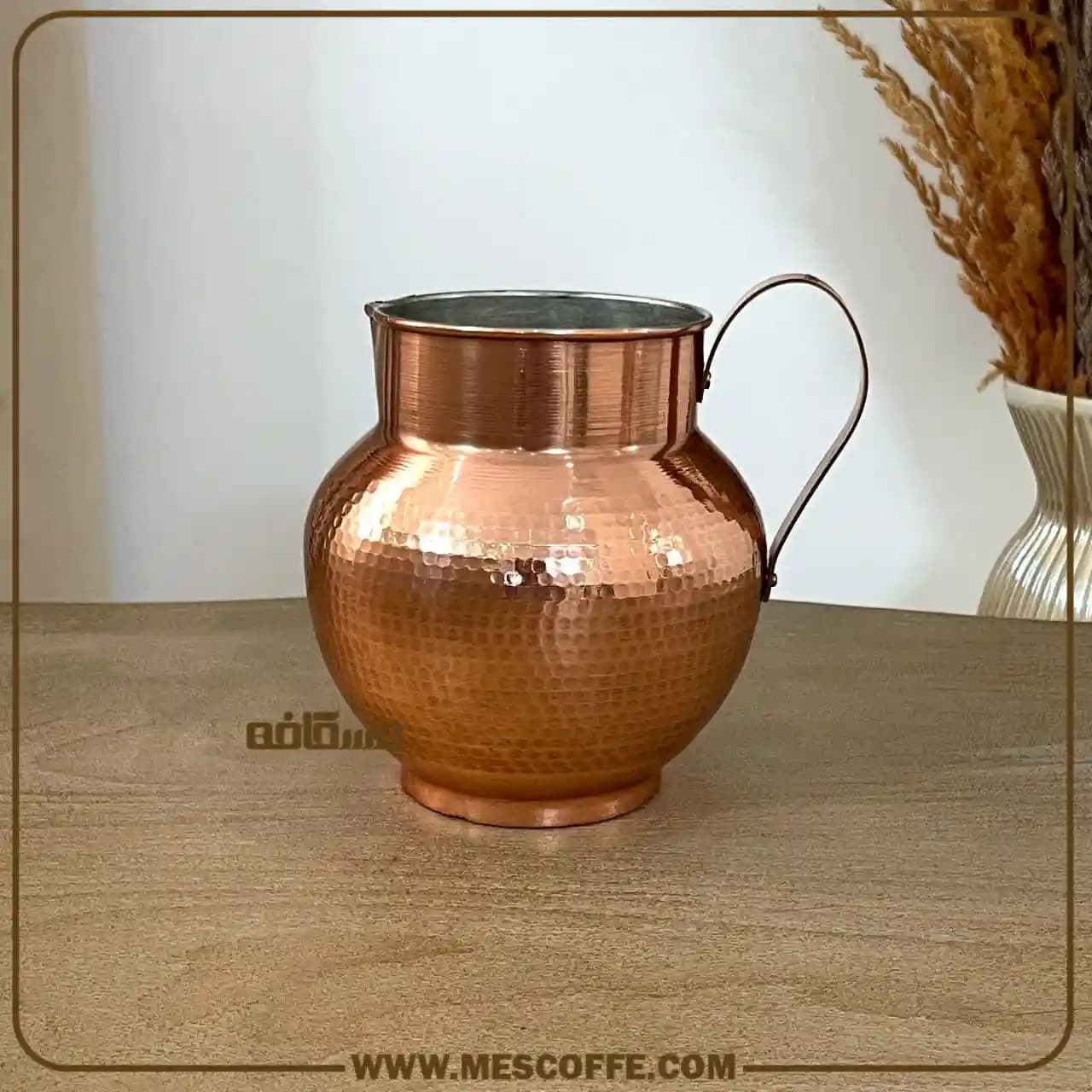 پارچ مسی چکش کاری(مدل توپی/کد2085)