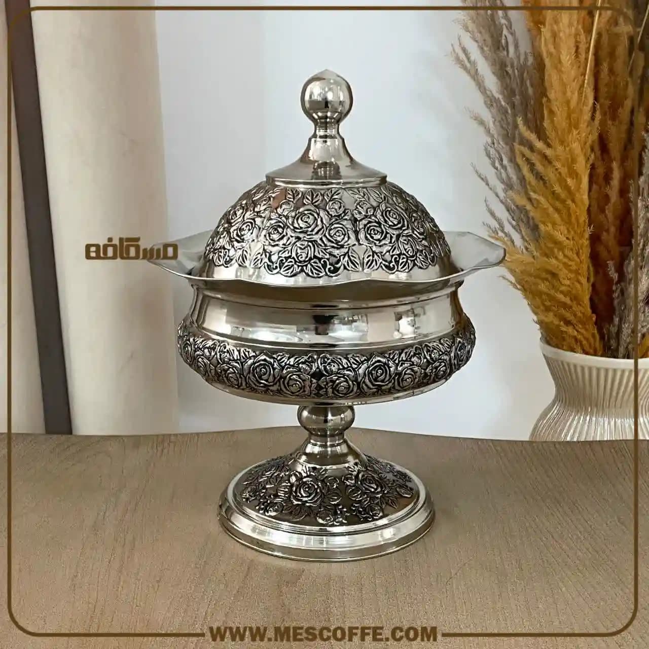سرویس پذیرایی مسی سفید(مدل گل رز پایه دار/برند سویل) — تصویر ۲