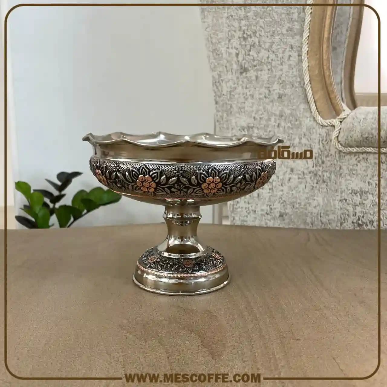 سرویس پذیرایی مسی برای جهیزیه(مدل گلبرگ الماستراش) — تصویر ۱۰