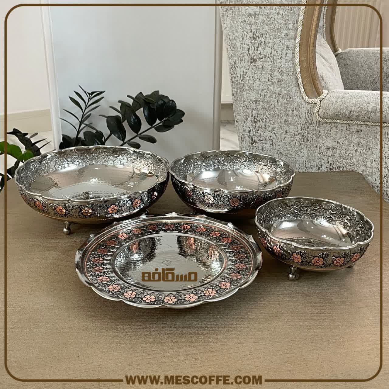 سرویس پذیرایی مسی گل سرخ — تصویر ۴