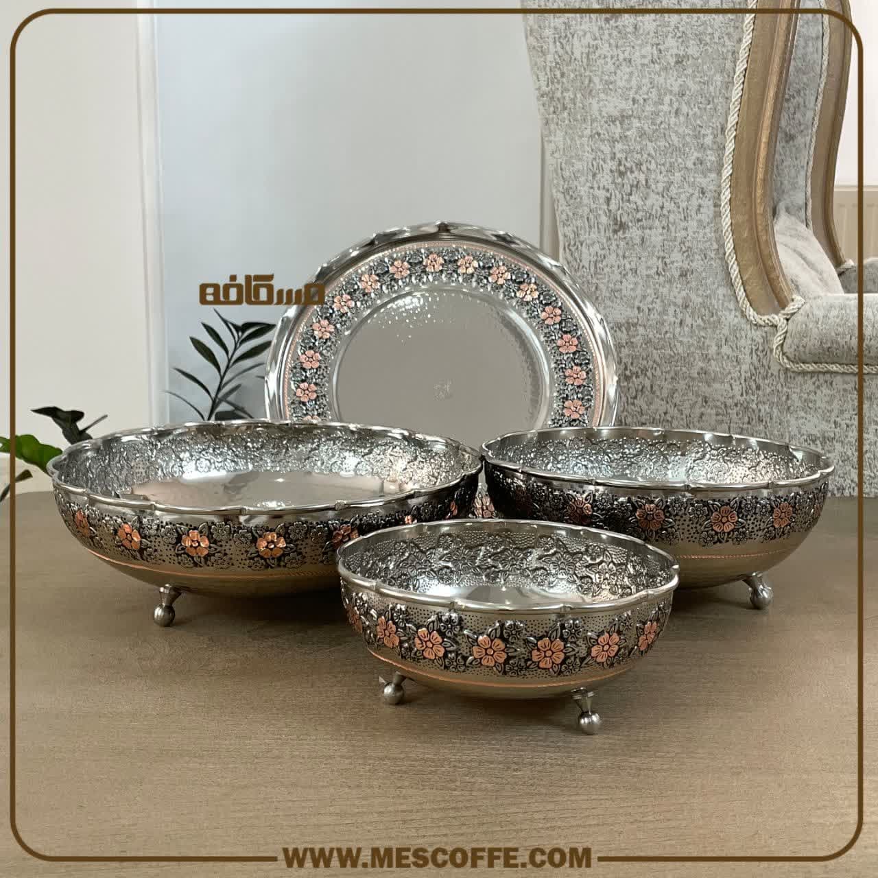 سرویس پذیرایی مسی گل سرخ — تصویر ۳