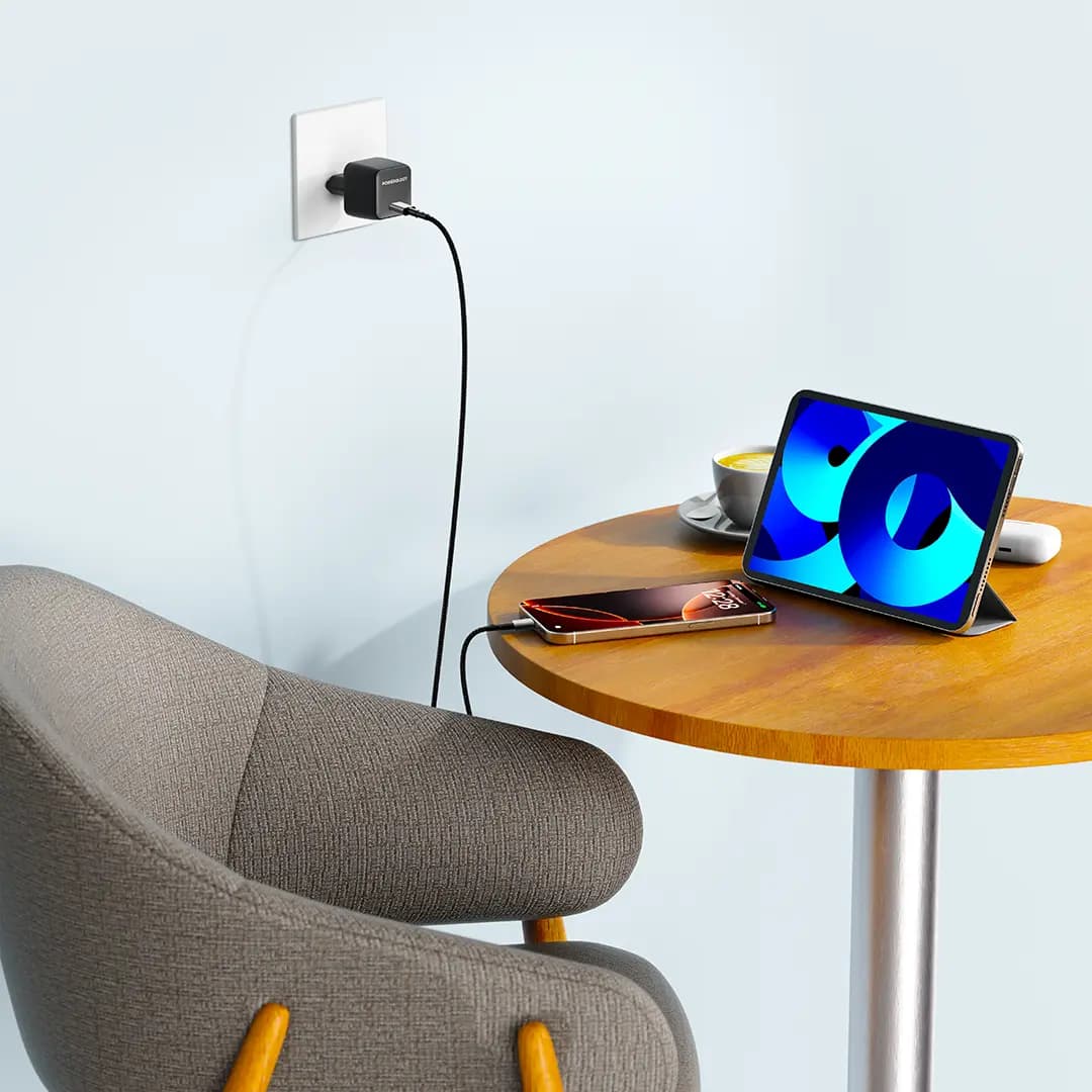 شارژر 45 واتی با کابل دو سر تایپ سی مدل QX پاورولوژی(PWCUQC056BKC)Powerology QX 45W Pocket-Sized GaN Adapter with Type-C Cable — تصویر ۱۰