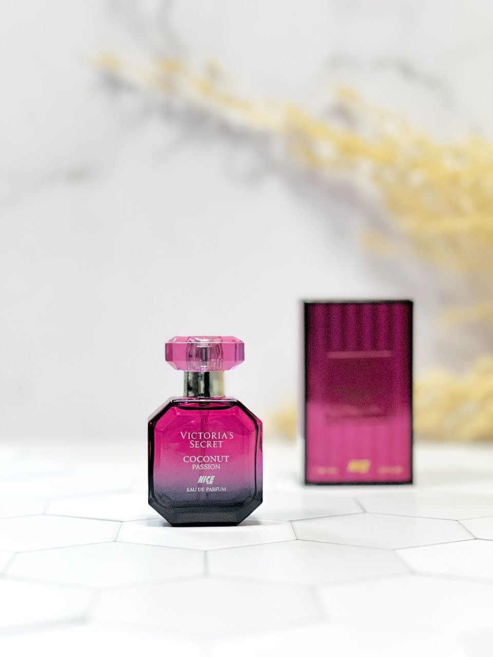 ادکلن مینیاتوری زنانه ویکتوریا سکرت بامب شل پشن VICTORIA’S SECRET BOMBSHELL PASSION