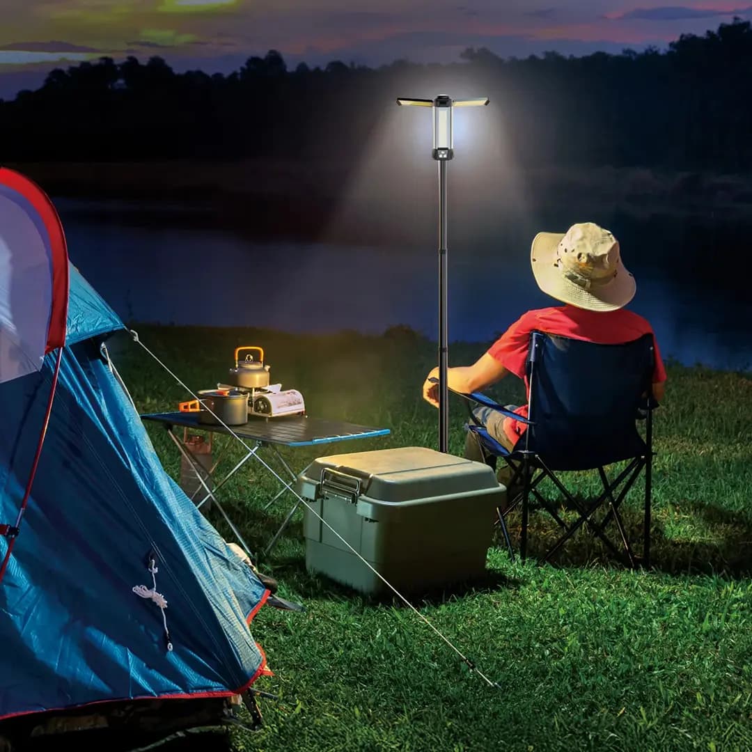 چراغ کمپینگ 2 هزار لومن Trio Beam Lite گرین لاین(GNTCL2KLBK)Green Lion Trio Beam Lite Tripod Camping Light – Black — تصویر ۷