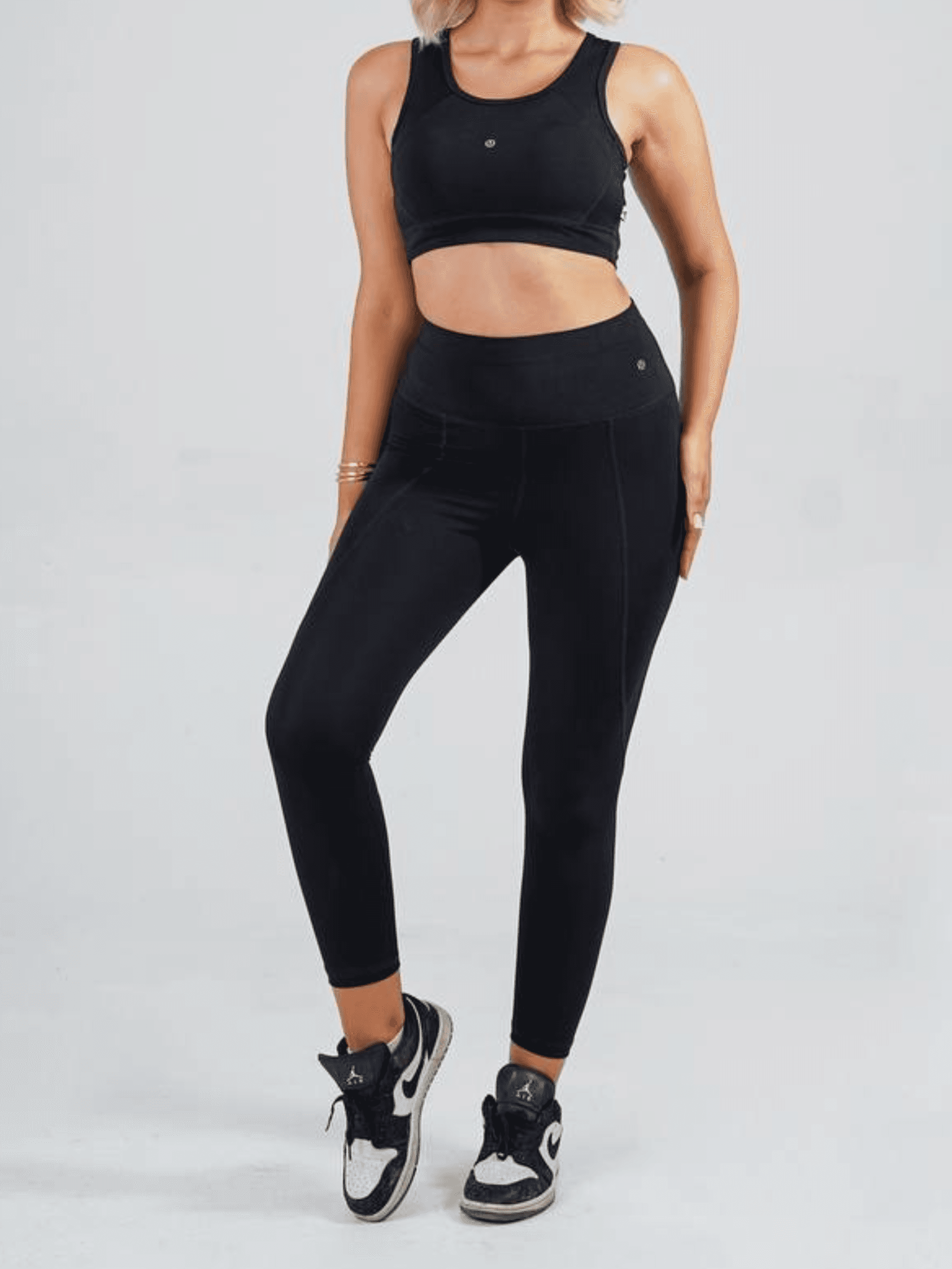 ست نیم تنه و لگ Lululemon — تصویر ۴