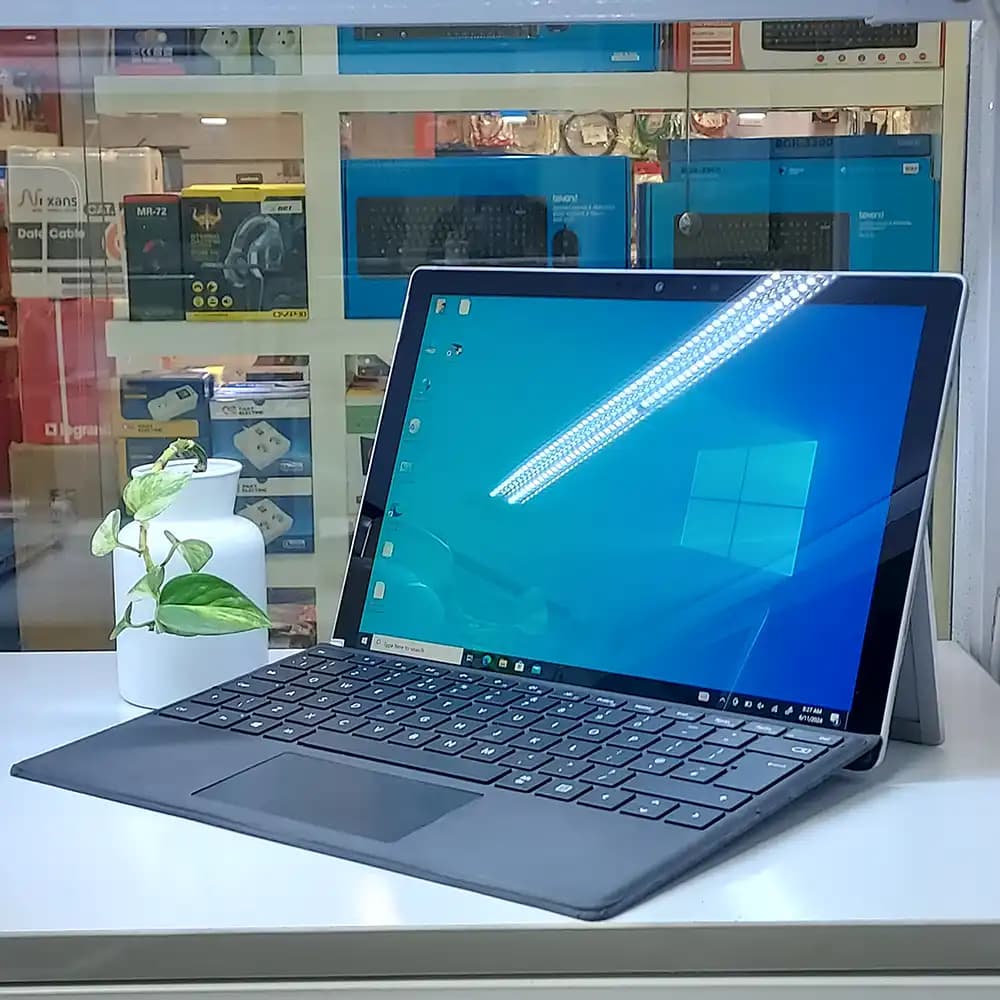 لپ تاپ مایکروسافت سرفیس استوک Microsoft Surface Pro6-i5 8GB 256SSD — تصویر ۳