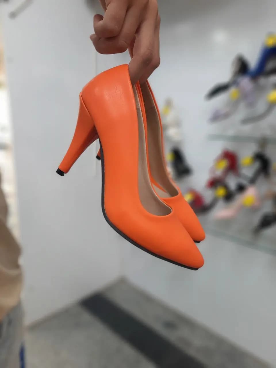 کفش پاشنه ۷ سانت زنانه کد 6614 — تصویر ۴