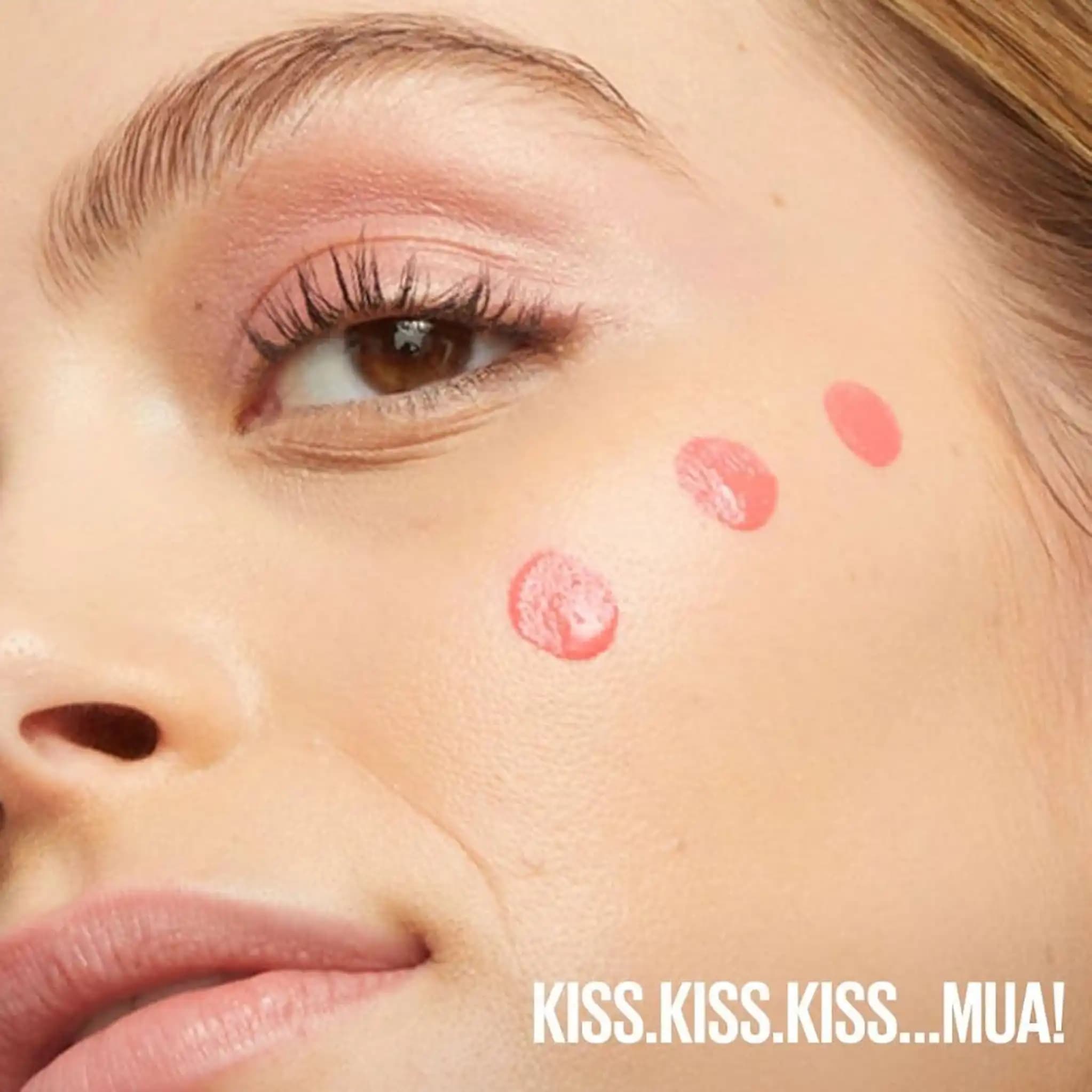 رژگونه مایع میبلین رنگ Pink Mirage 30 مات — تصویر ۴