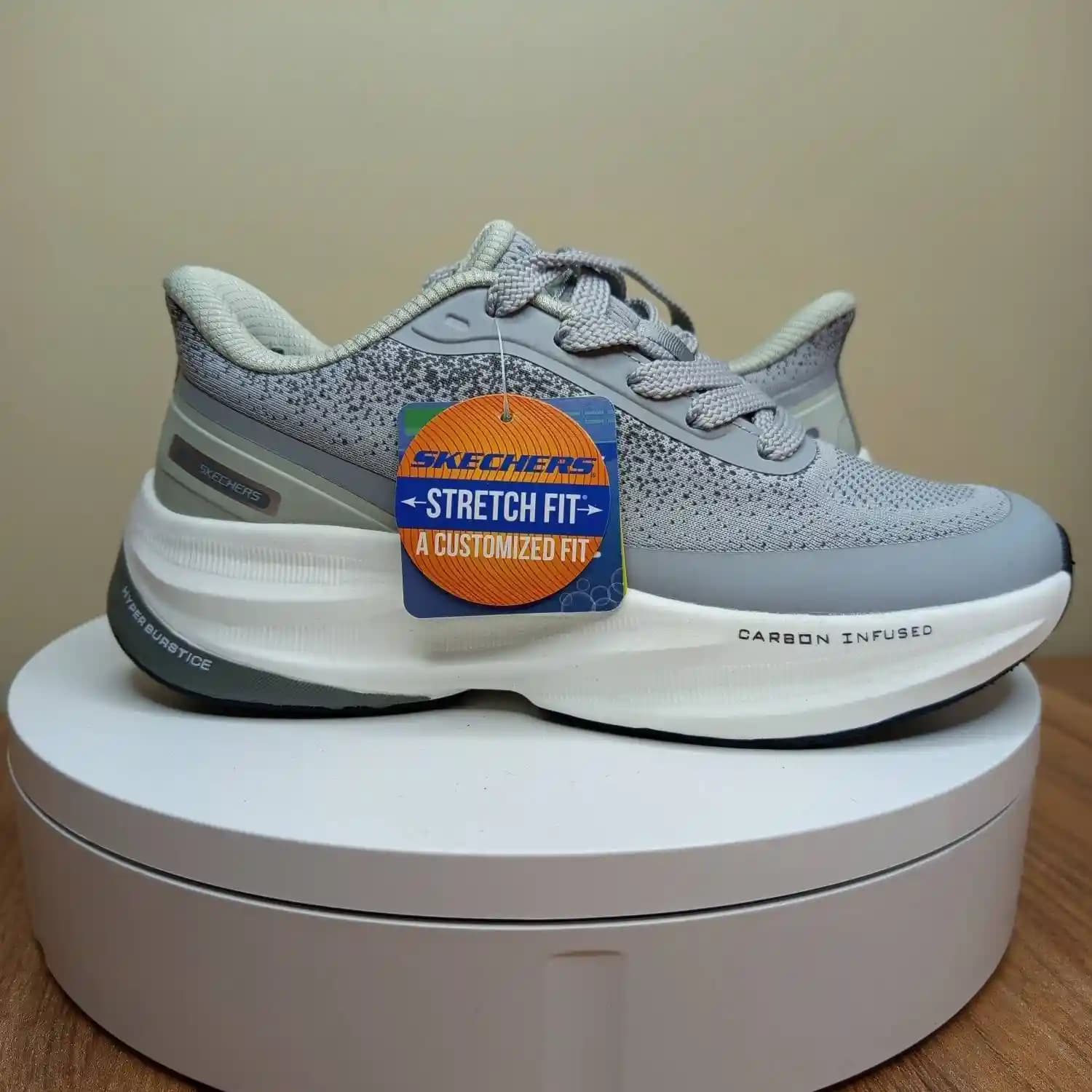 کفش زنانه اسکچرز مدل Hyper Burst Carbon 28-8 — تصویر ۷