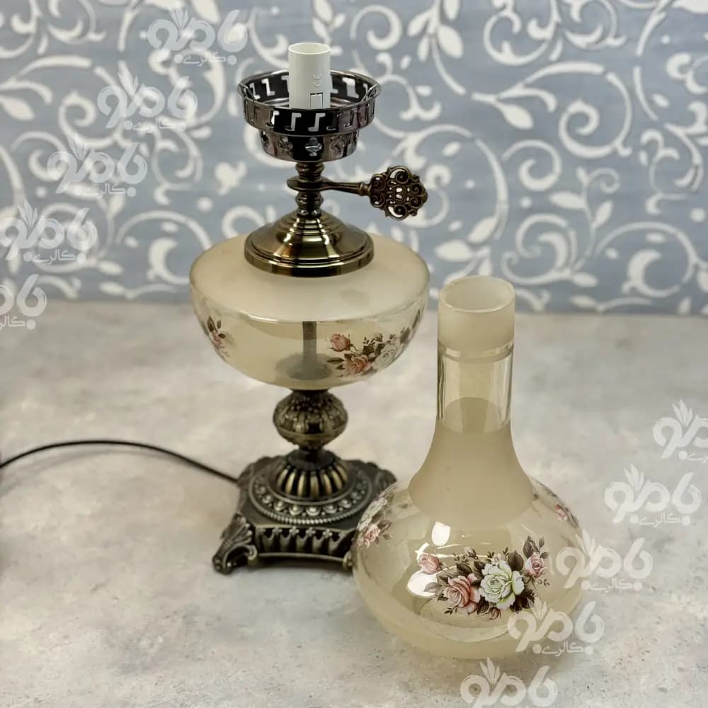 آباژور رومیزی گردسوز مات گلریز — تصویر ۷