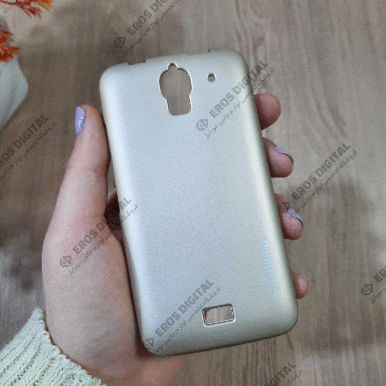 قاب گوشی Huawei Y3 / Y360 ژله ای Motomo — تصویر ۵