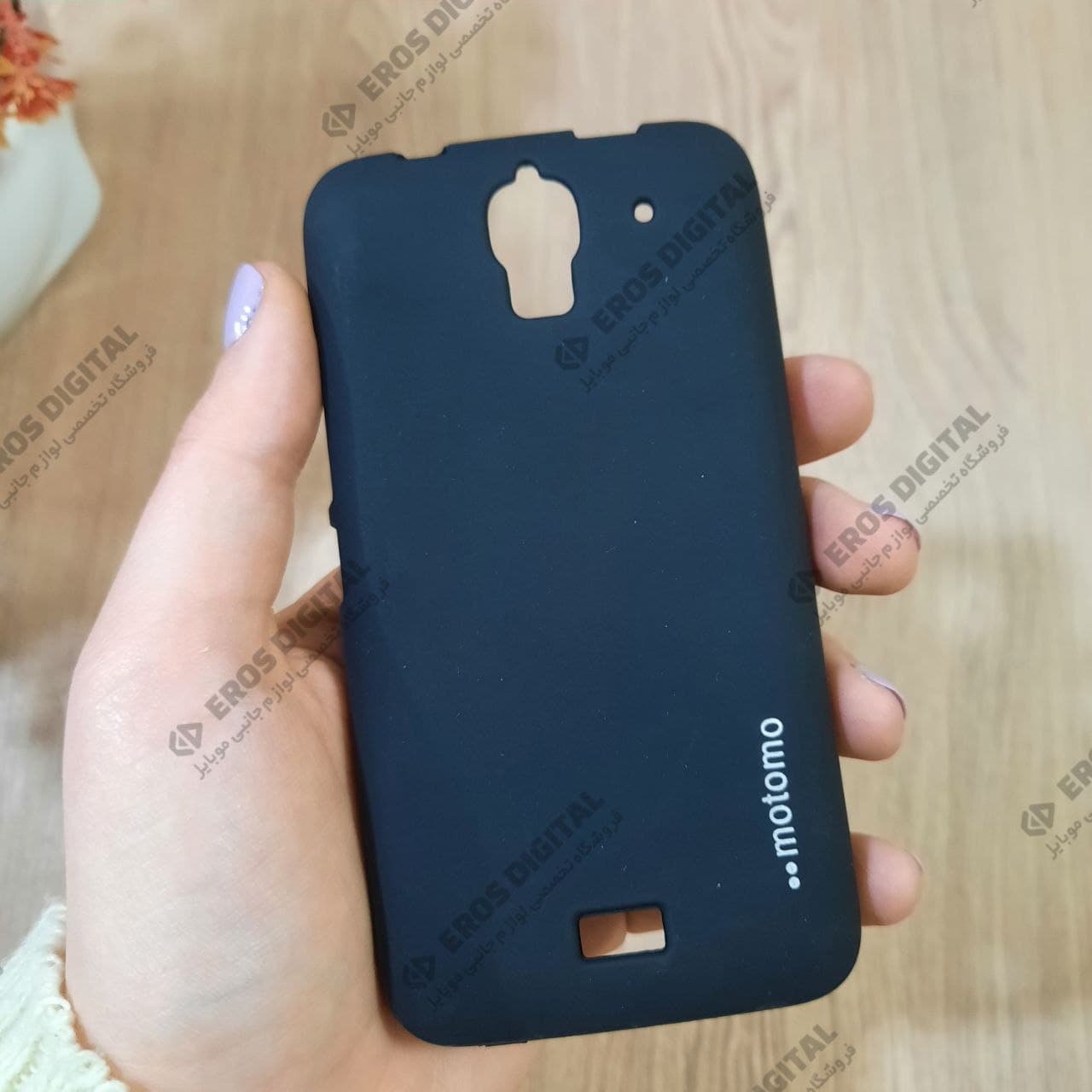 قاب گوشی Huawei Y3 / Y360 ژله ای Motomo — تصویر ۴