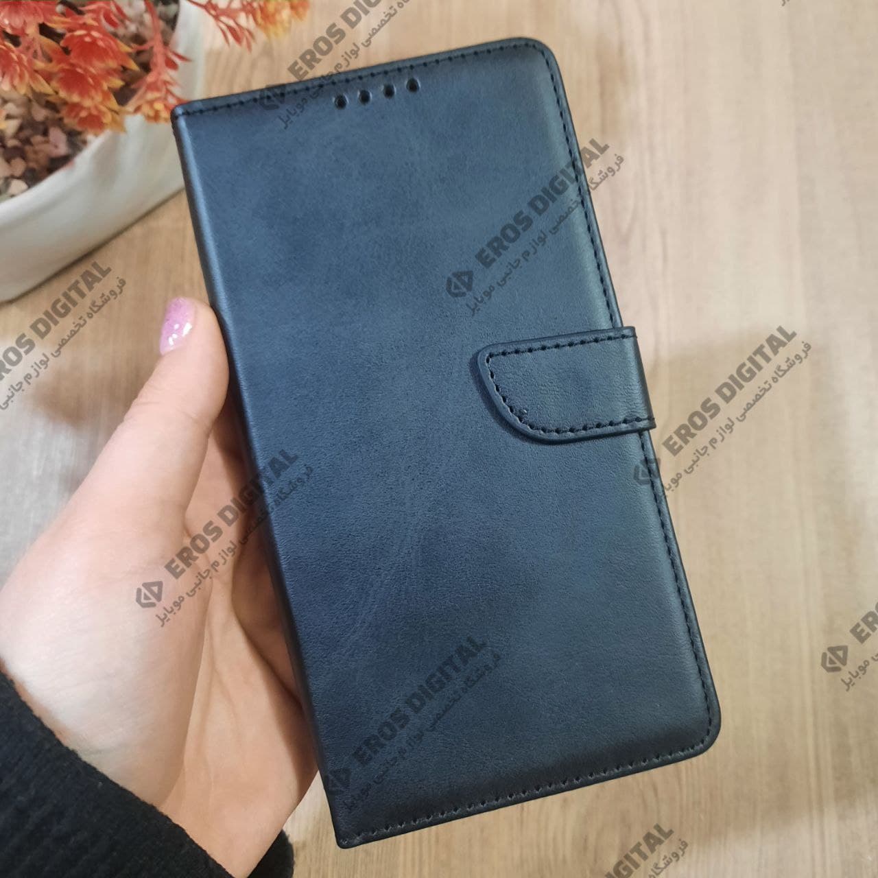 قاب کلاسوری Samsung Galaxy S24 FE طرح چرم — تصویر ۵