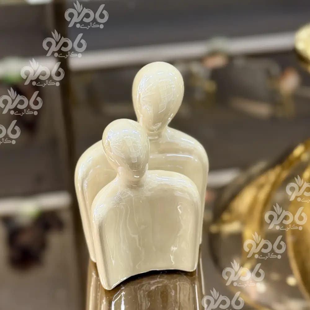 مجسمه سرامیکی لاستر آغوش کوچک