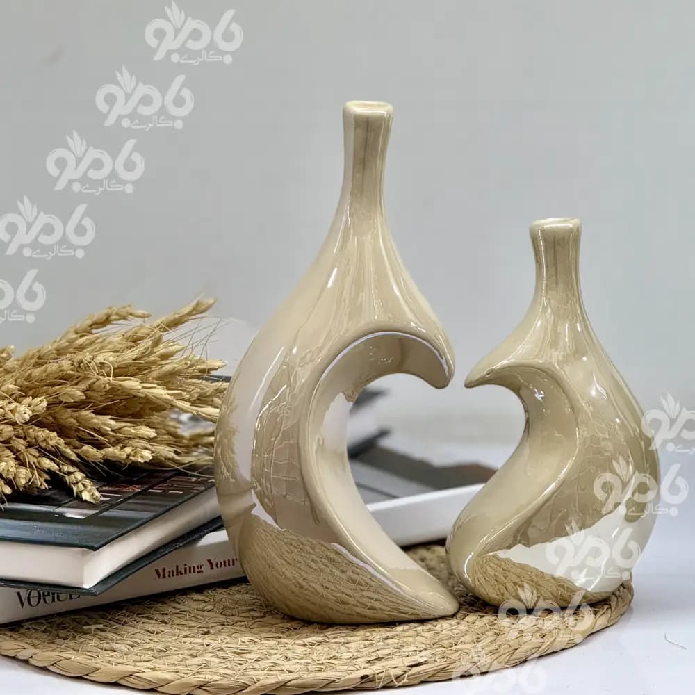 گلدان سرامیکی رزین2 سایز نیم قلب — تصویر ۳