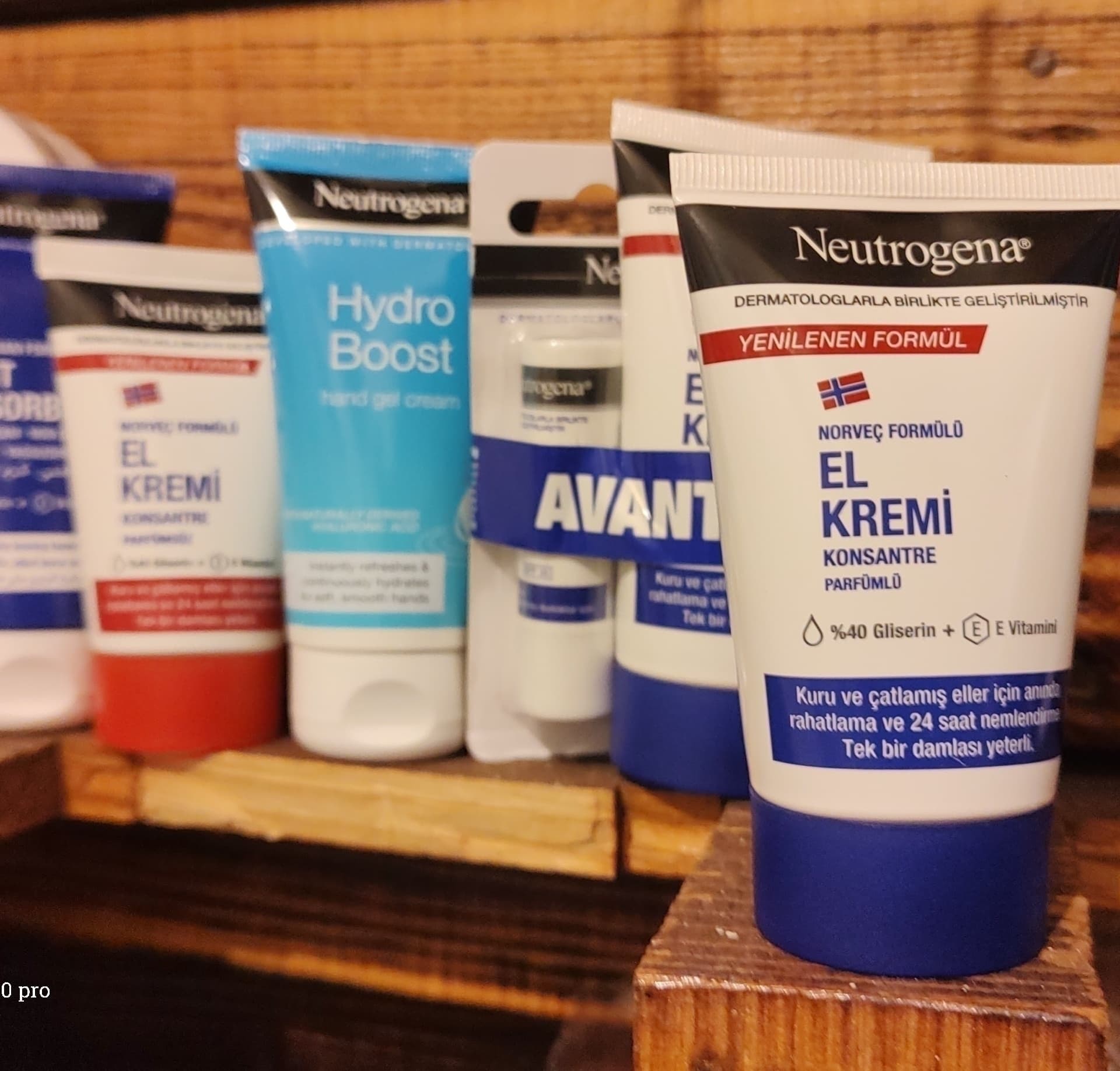 کرم نرم کننده نوتروژنا ا Neutrogena El Kremi konsantre formül Parfümlü — تصویر ۴