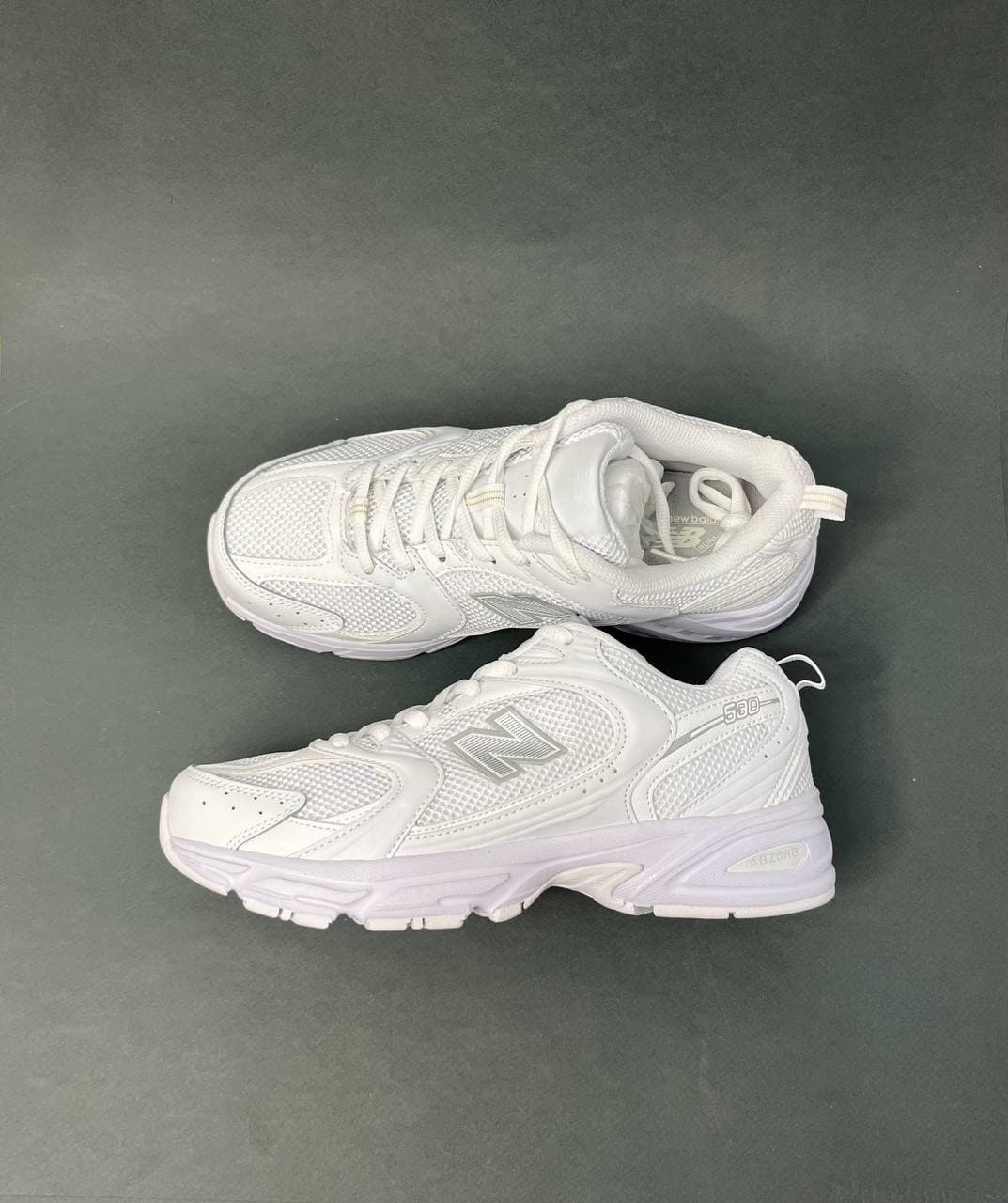 کفش نیو بالانس 530 (New Balance 530)ویتنام سفید (Triple White) مردانه و زنانه — تصویر ۲