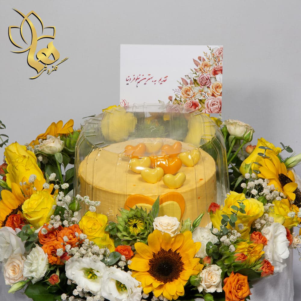 باکس گل و کیک نارنجی مدل نیلسا — تصویر ۹