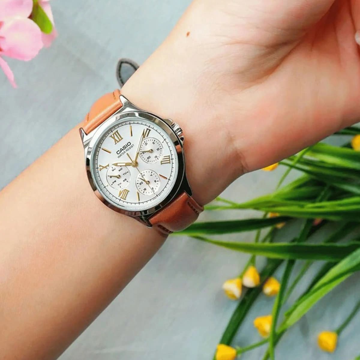 ساعت مچی زنانه کاسیومدل CASIO-LTP-V300L-7A2 — تصویر ۶
