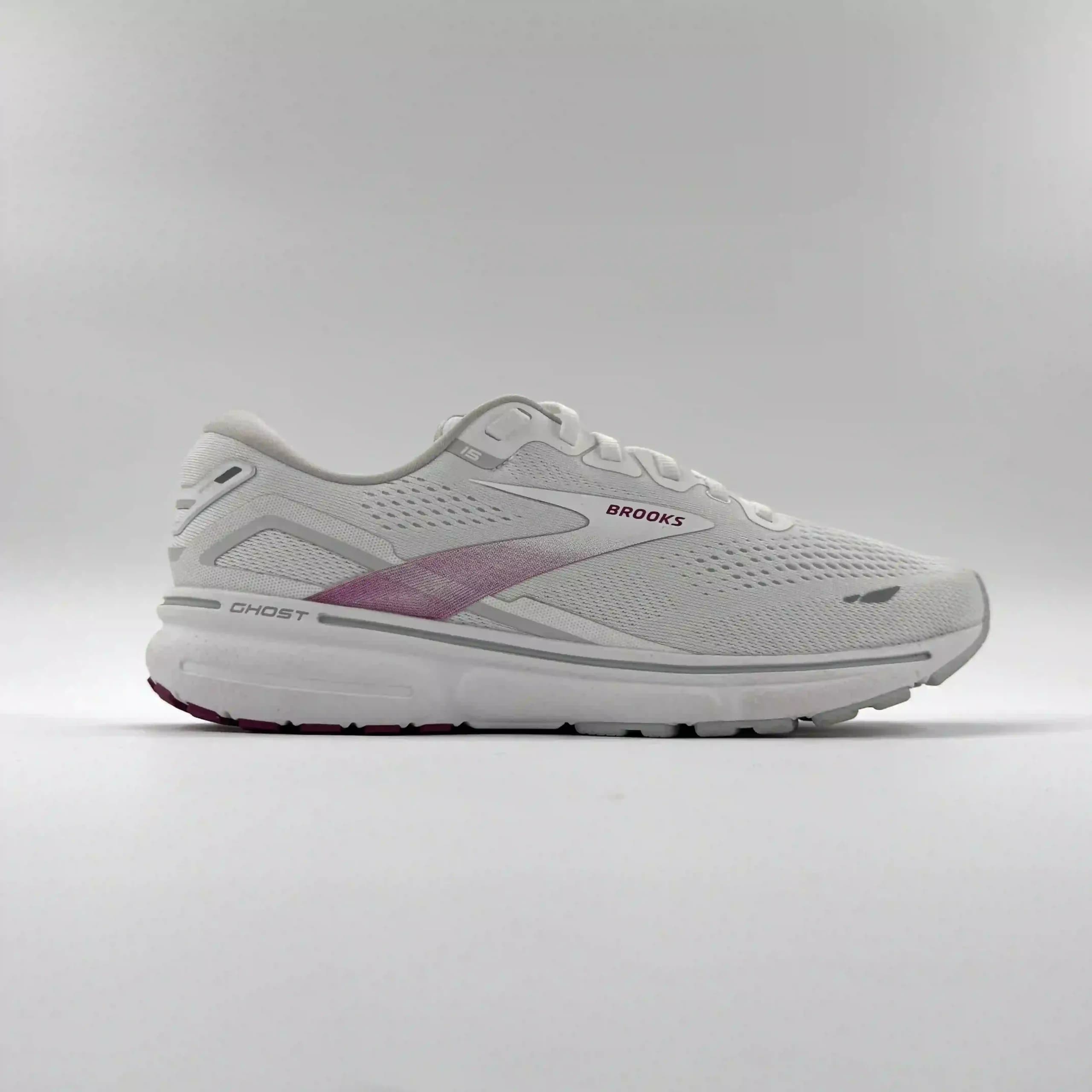 بروکس گاست BROOKS GHOST 15 مدل 1203801B195