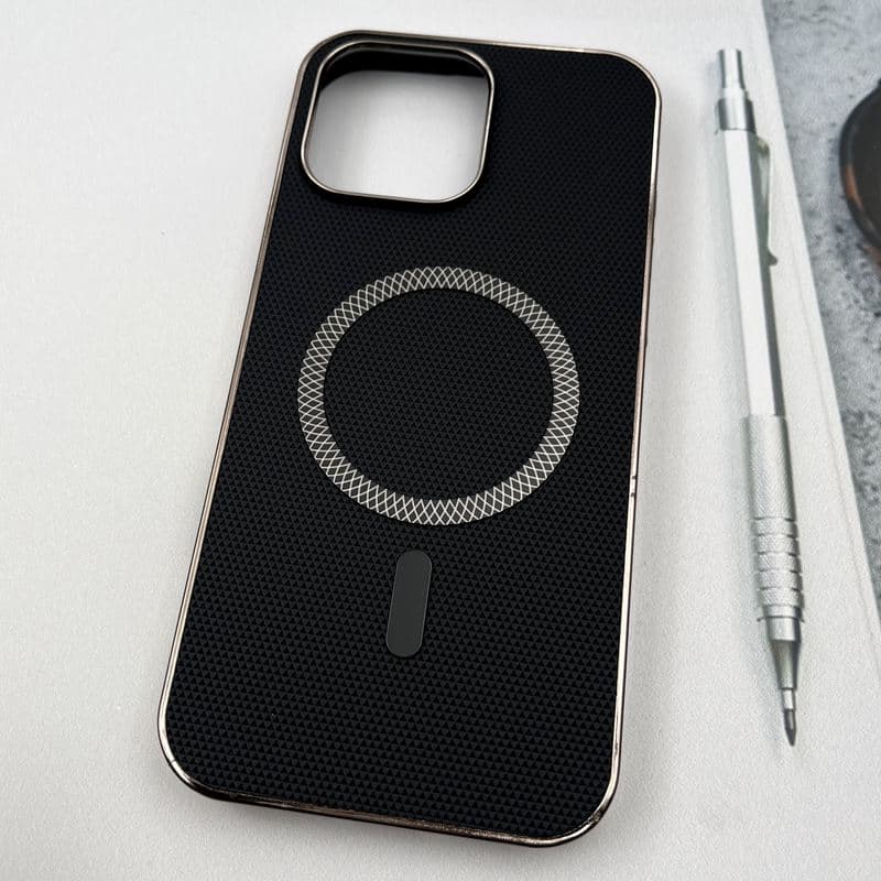قاب گوشی iPhone 16 Pro Max آیفون Creative Case طرح کربن مگ سیف فلزی Magsafe اورجینال متال — تصویر ۴